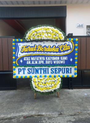 Papan Bunga Duka di Agung